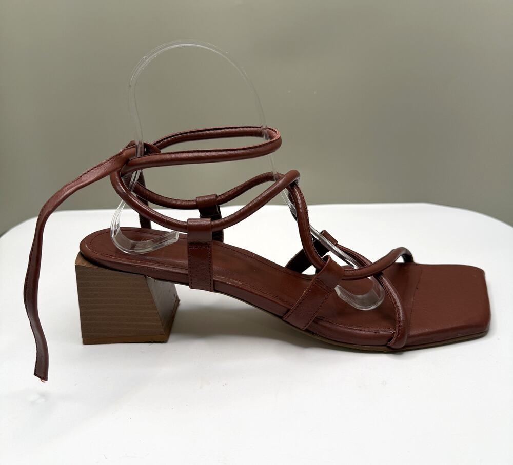 Vélez brown leather sandals Sz 41 square-toe calatea heel crossover strappy vamp